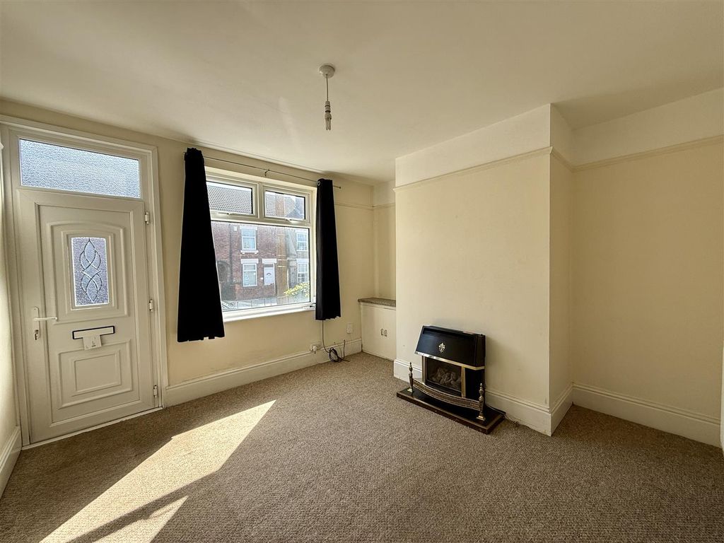 Property photo 2 of 7 Img_2449.Jpg