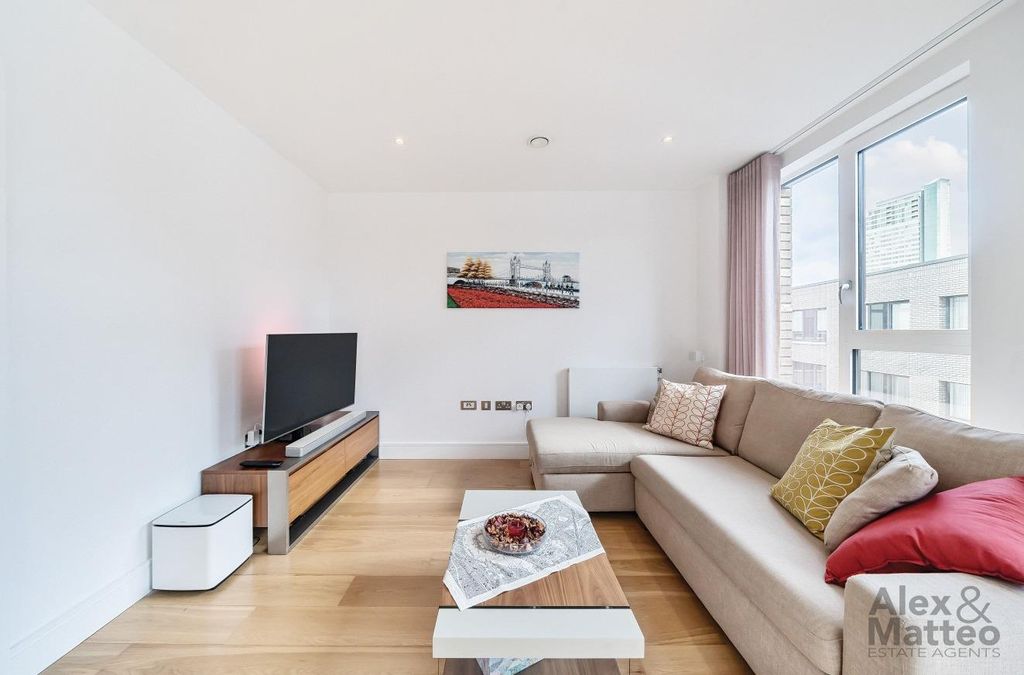Property photo 3 of 10 A0453884-F757-427B-9Cb8-8Cbf932ee814.Jpg