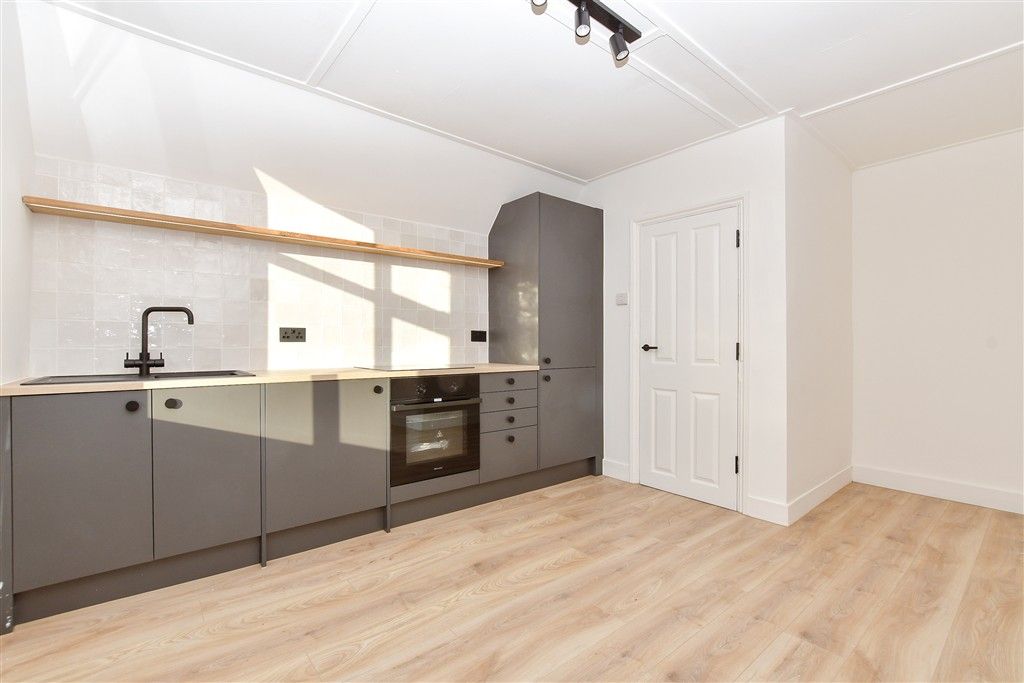 Property photo 3 of 12 Kitchen/ Living Room