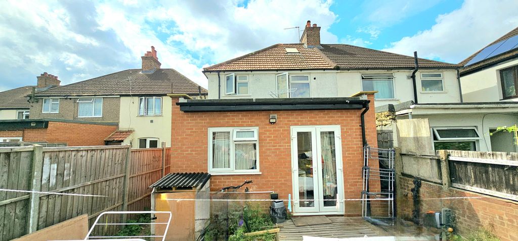 Property photo 2 of 4