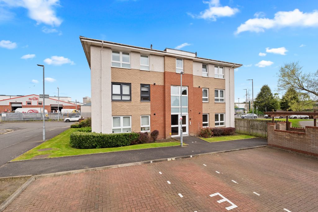 Property photo 1 of 15