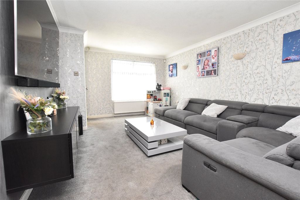 Property photo 3 of 16 Picture No. 53