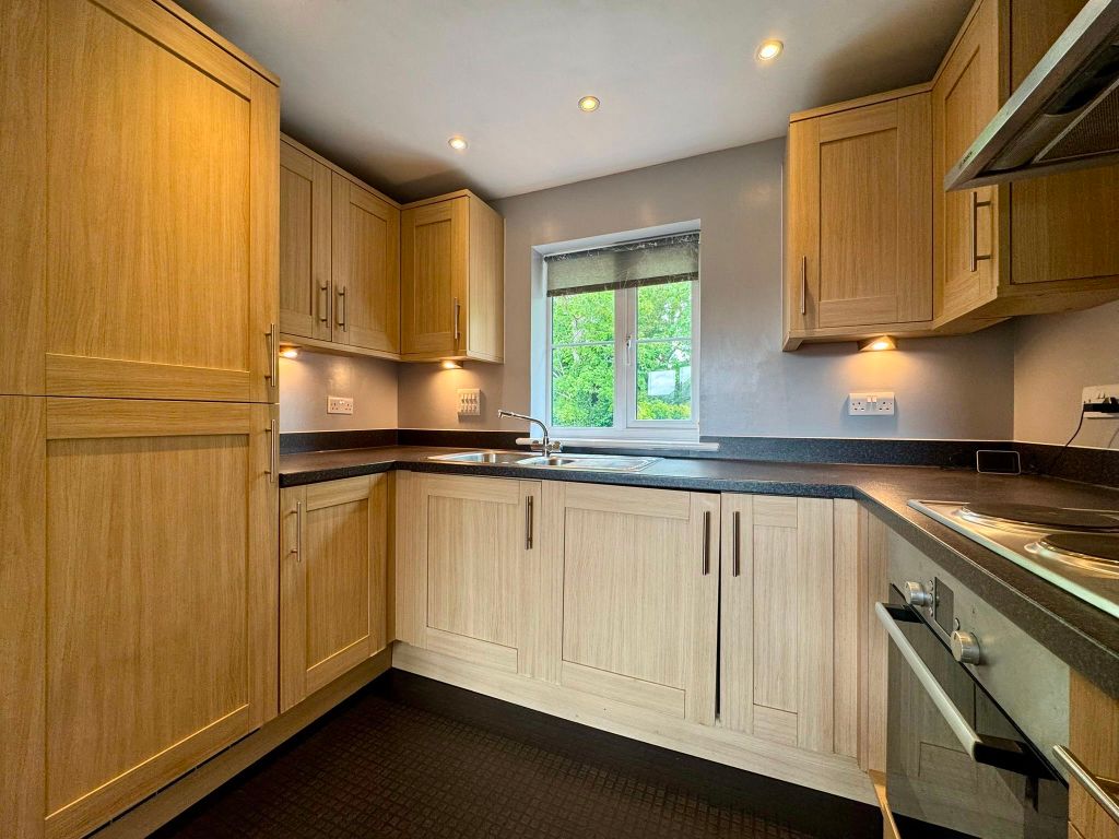 Property photo 3 of 9
