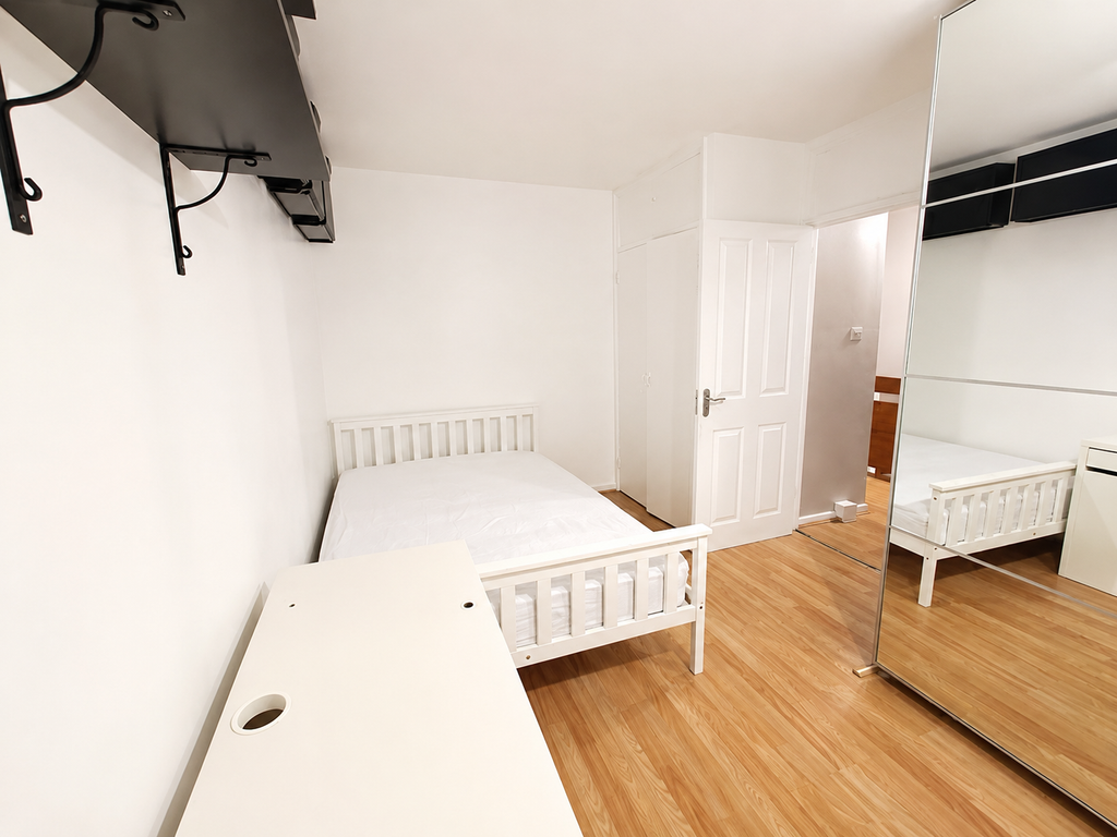 Property photo 2 of 5