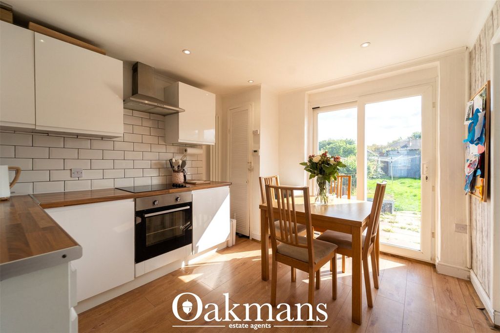 Property photo 2 of 30 Picture No. 09