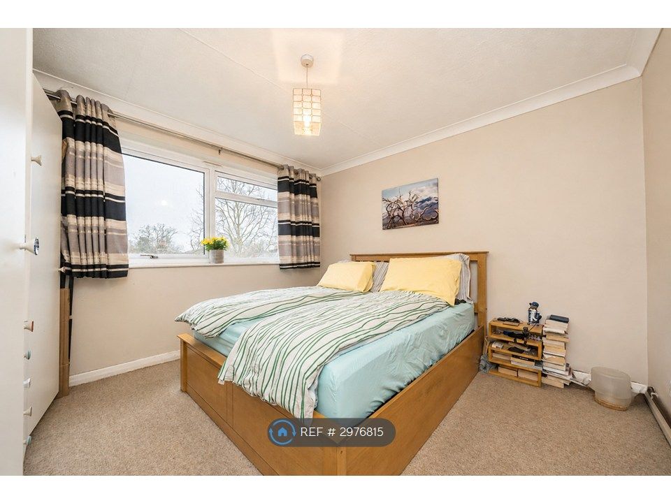 Property photo 2 of 4