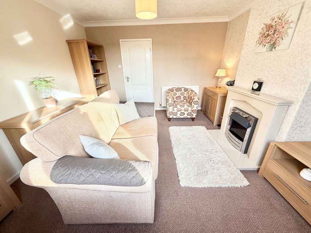 Property photo 3 of 22