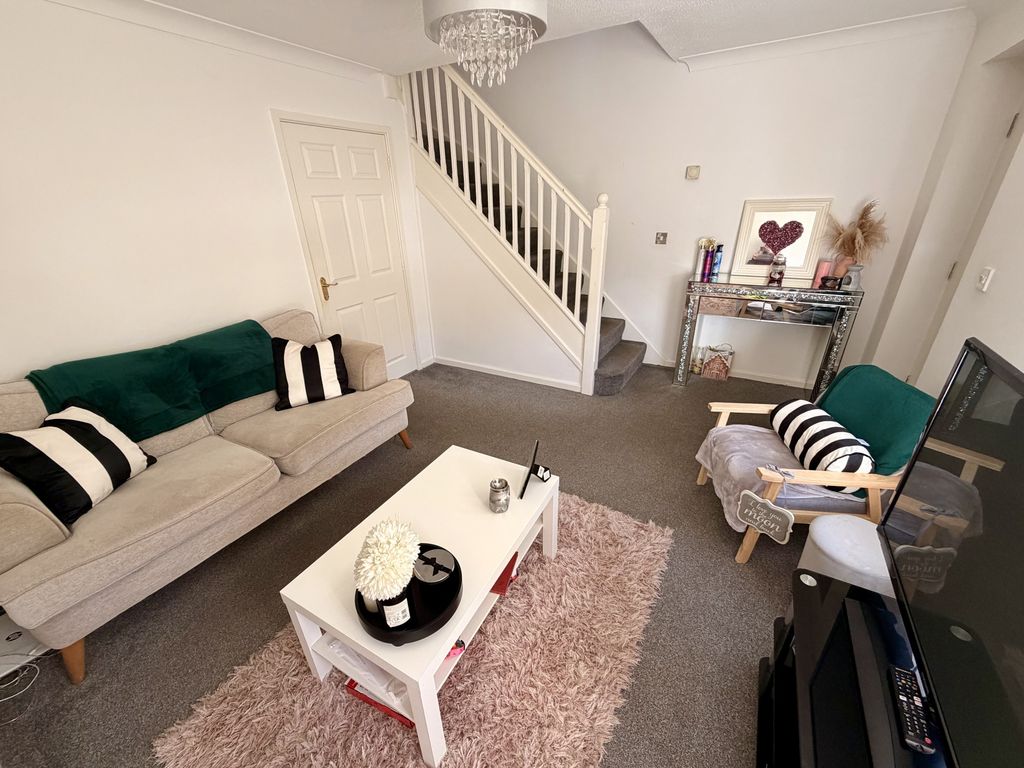 Property photo 2 of 14