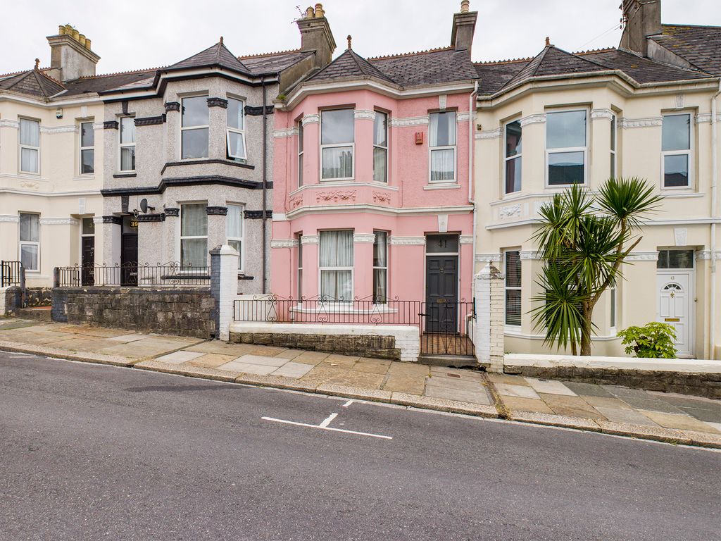 Property photo 1 of 10