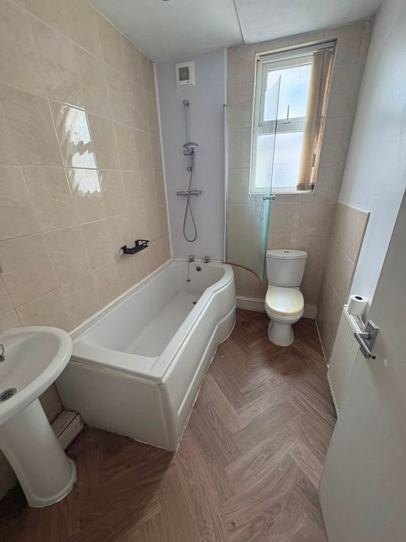Property photo 3 of 5 Bathroom