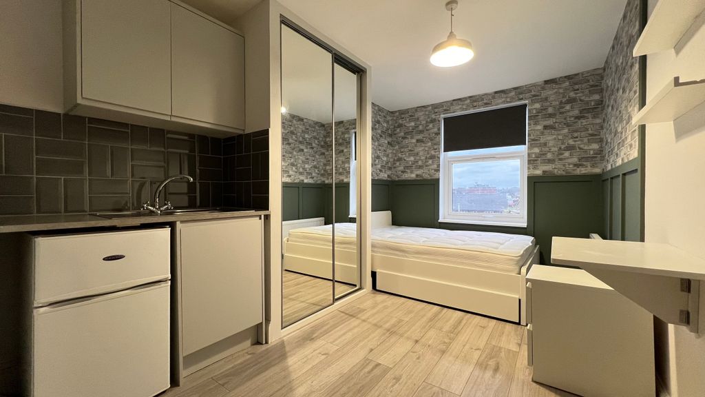 Property photo 2 of 24 Img_0766.Jpeg