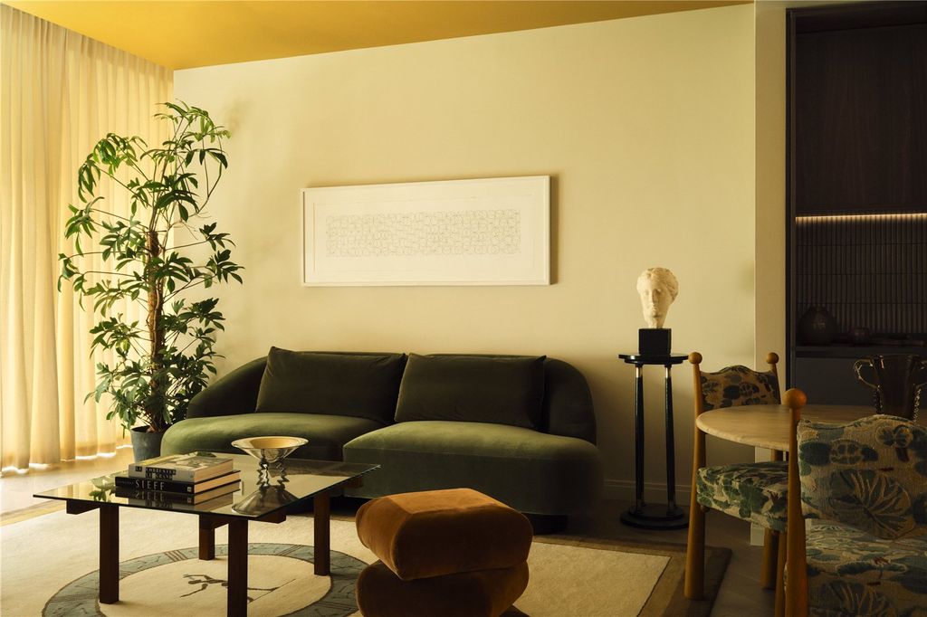 Property photo 2 of 18 Living Room