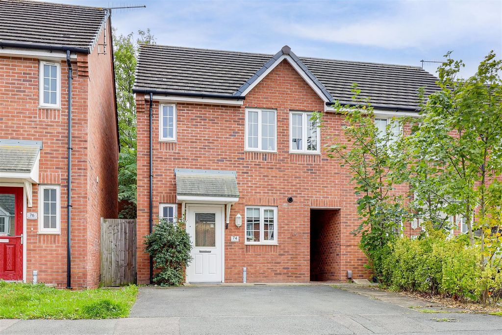 Property photo 1 of 19 Img_1203-Img_1207.Jpg