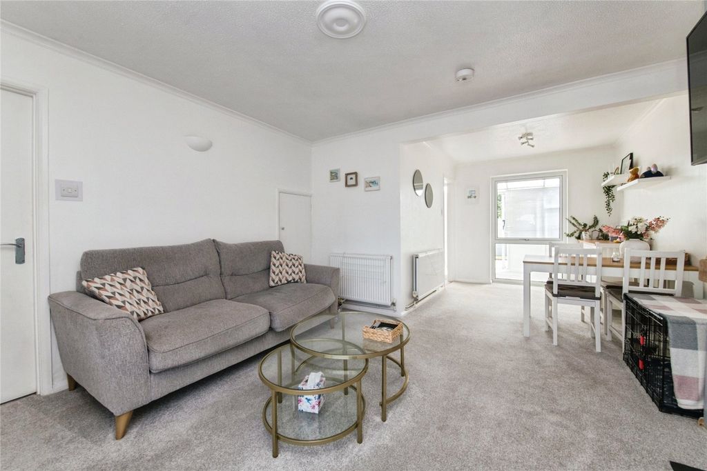 Property photo 3 of 17 Picture No. 09