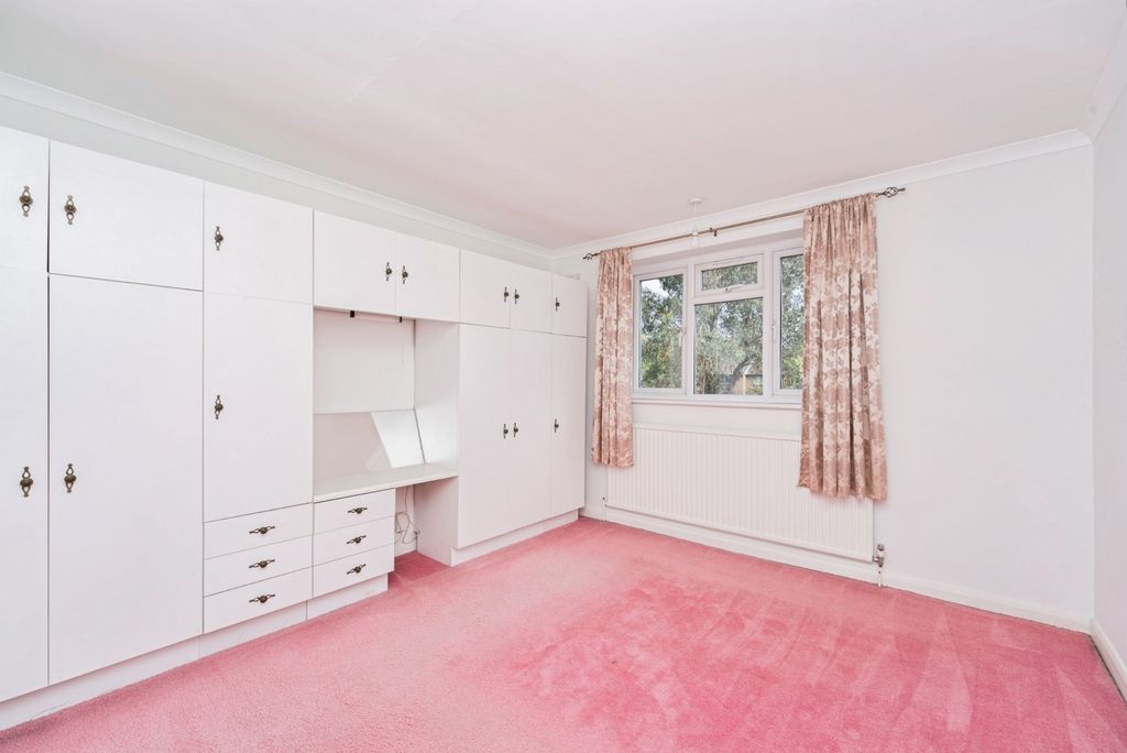 Property photo 3 of 9 Pbox-Img.Jpg