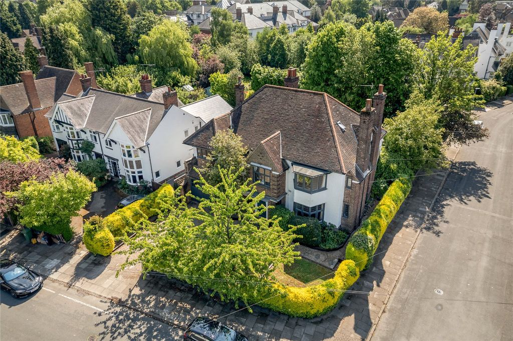 Additional image 37 of 6 bed detached house for saleToller Road, Stoneygate, Leicester LE2
