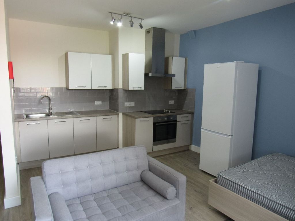 Property photo 2 of 3