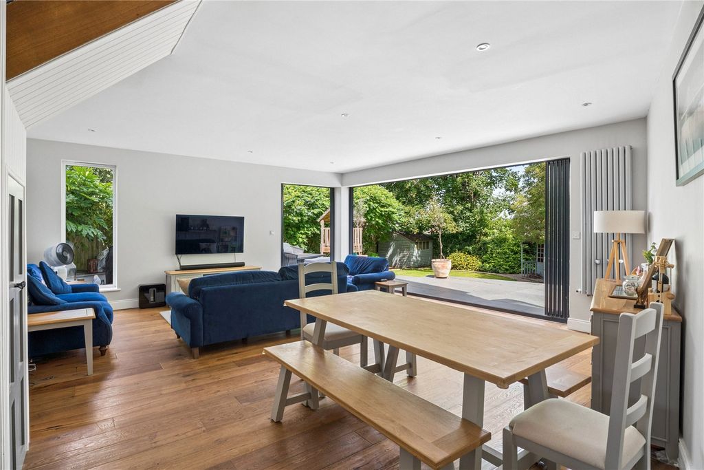 Property photo 2 of 18 Reception Room