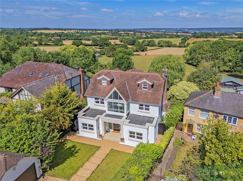 Property photo 1 of 51 Picture No. 09