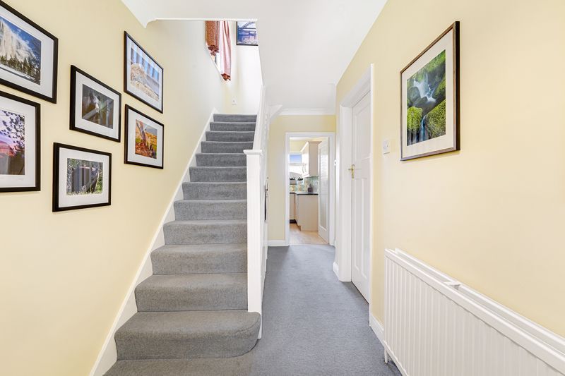 Property photo 3 of 17 Photo 2