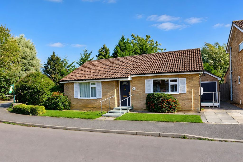 Property photo 1 of 7
