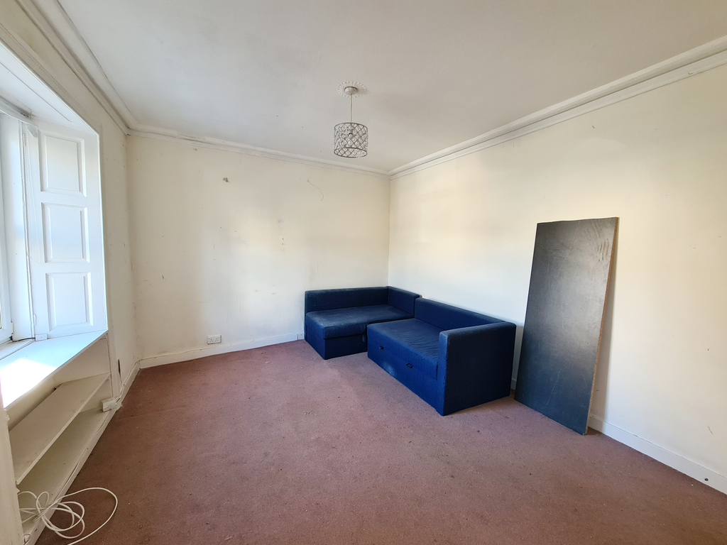 Property photo 2 of 6 2