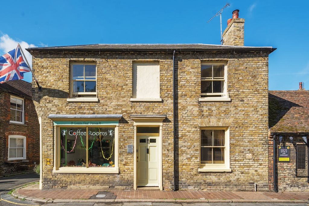 Property photo 1 of 22 4419051