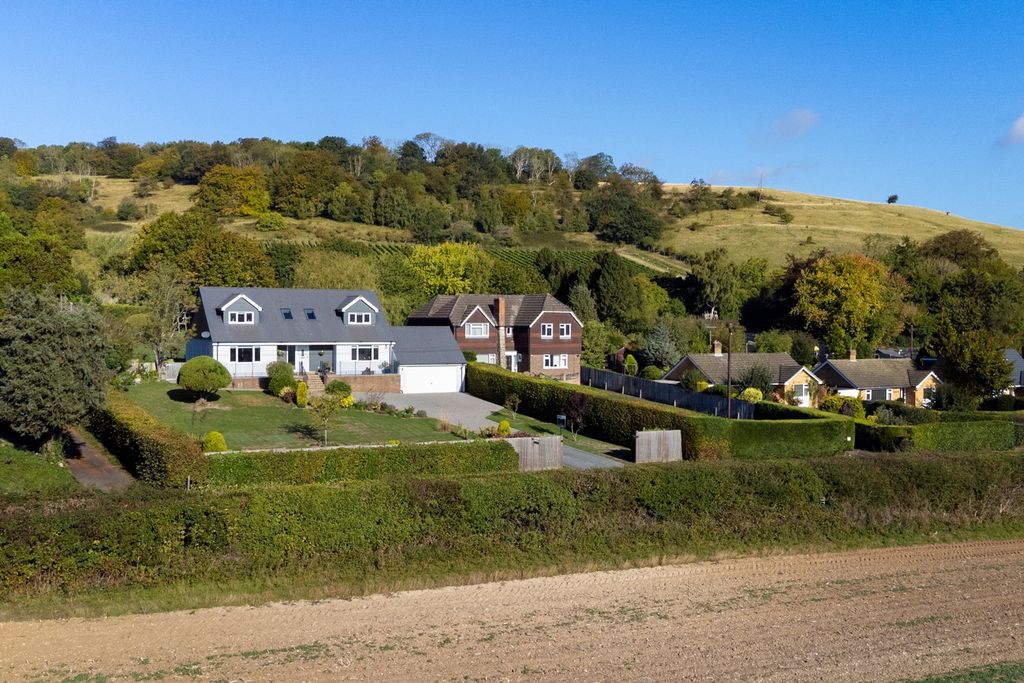 Property photo 1 of 30 4132011