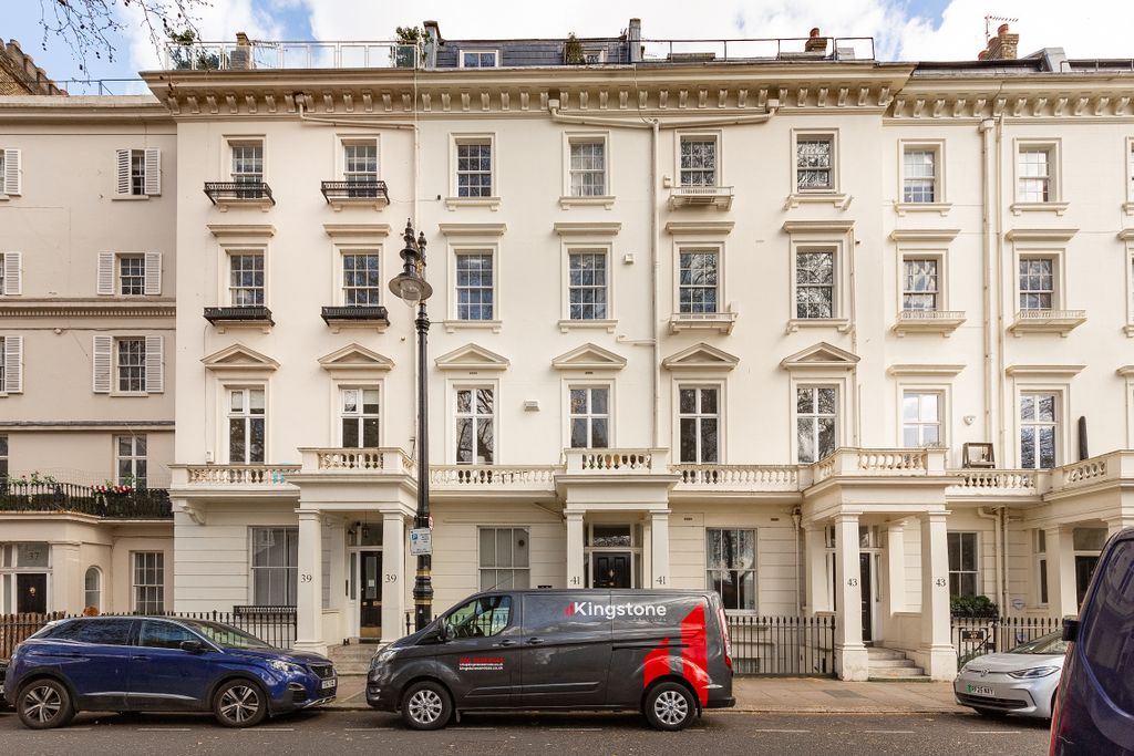 Property photo 1 of 10 41A St Georges Square, Pimlico, London, Sw1V 3Qn