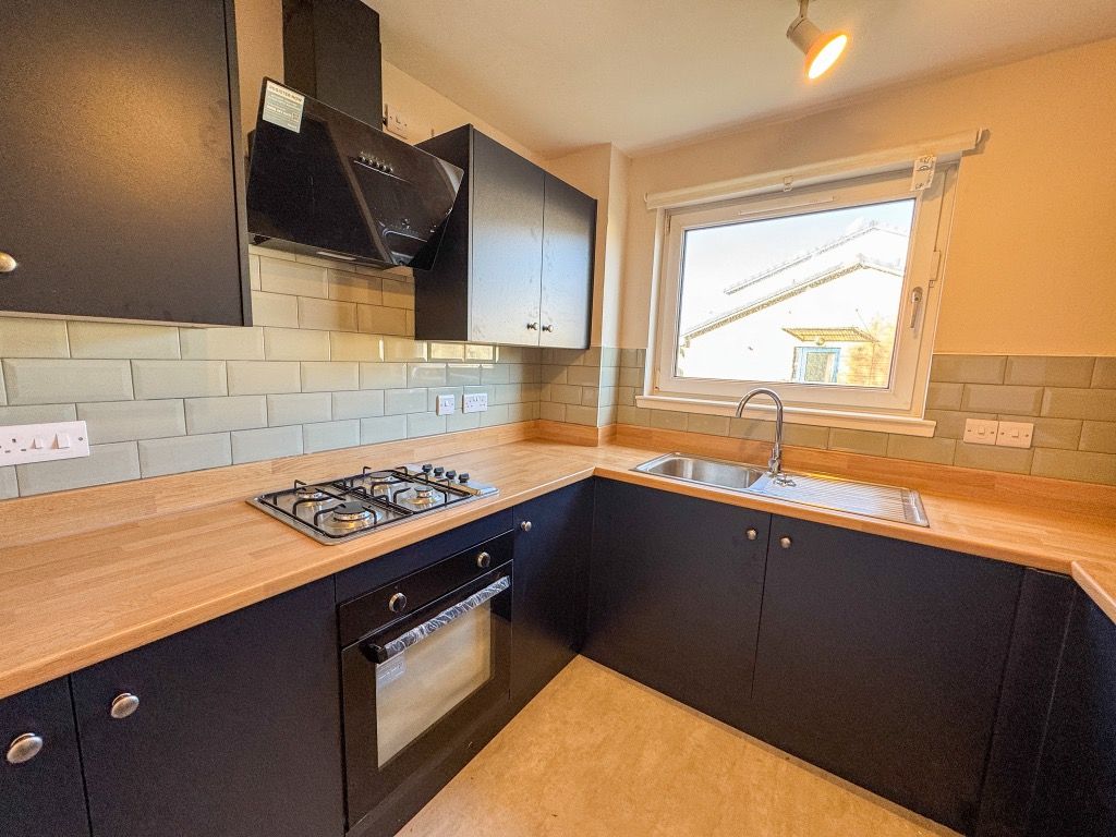 Property photo 3 of 8 Photo 3