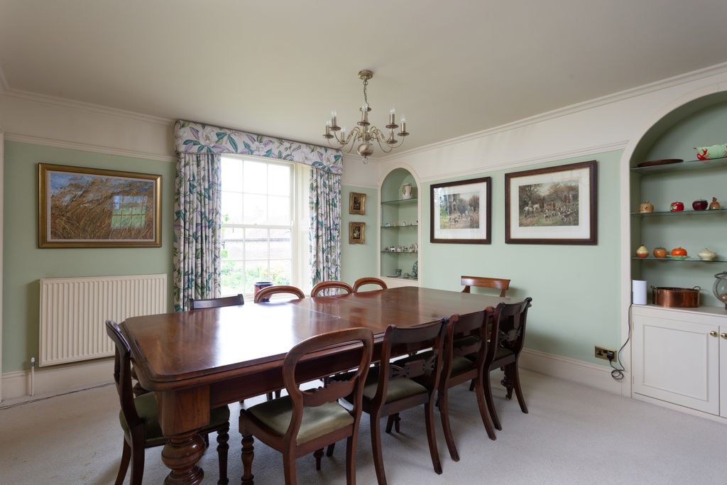 Property photo 3 of 24 Dining Room