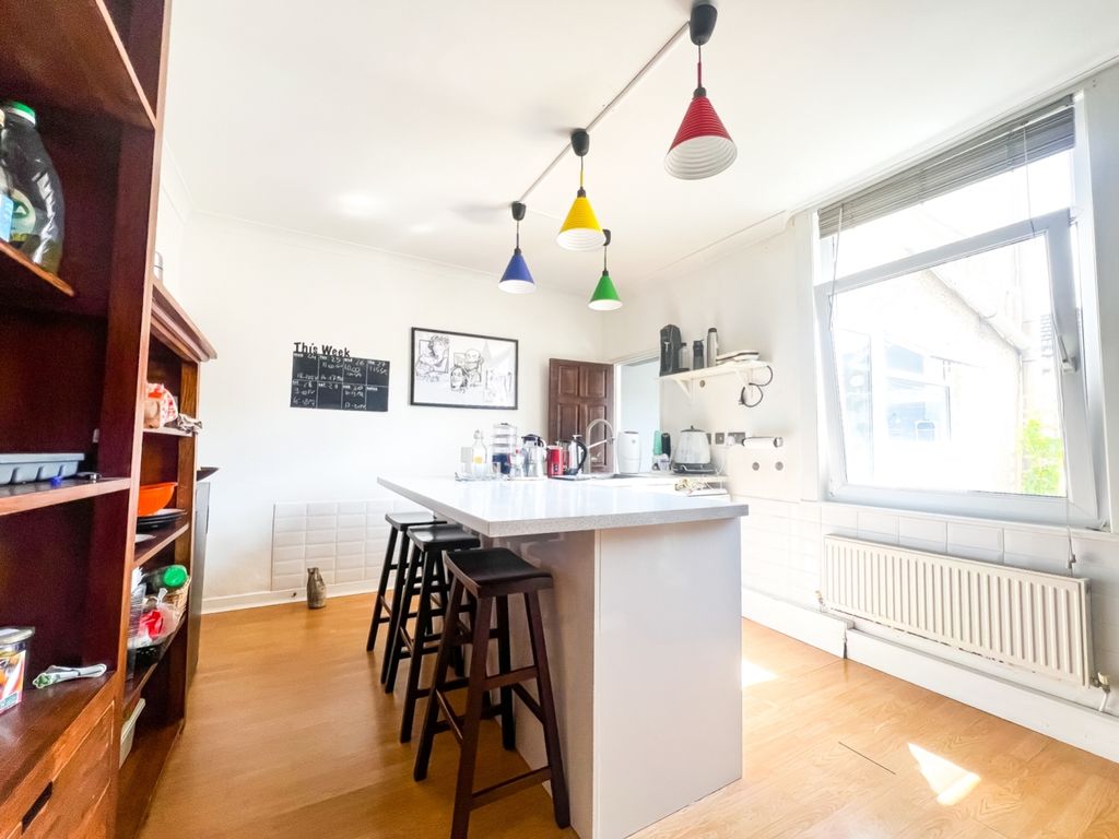 Property photo 1 of 12 Wilson Ewemove Guisborough
