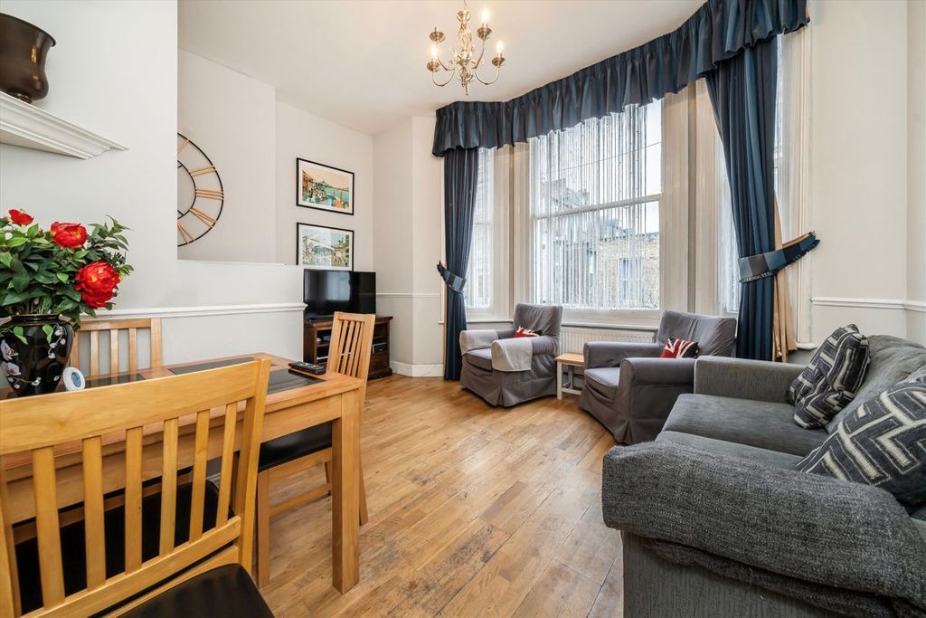 Property photo 2 of 6