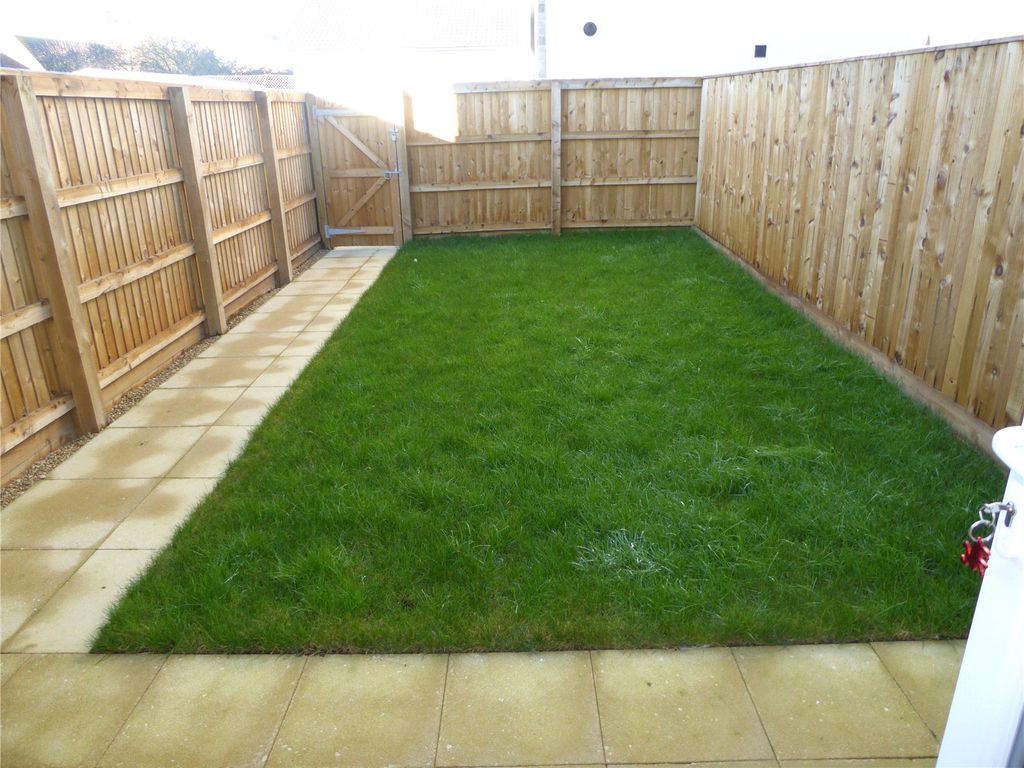 Property photo 3 of 18 Photo 16