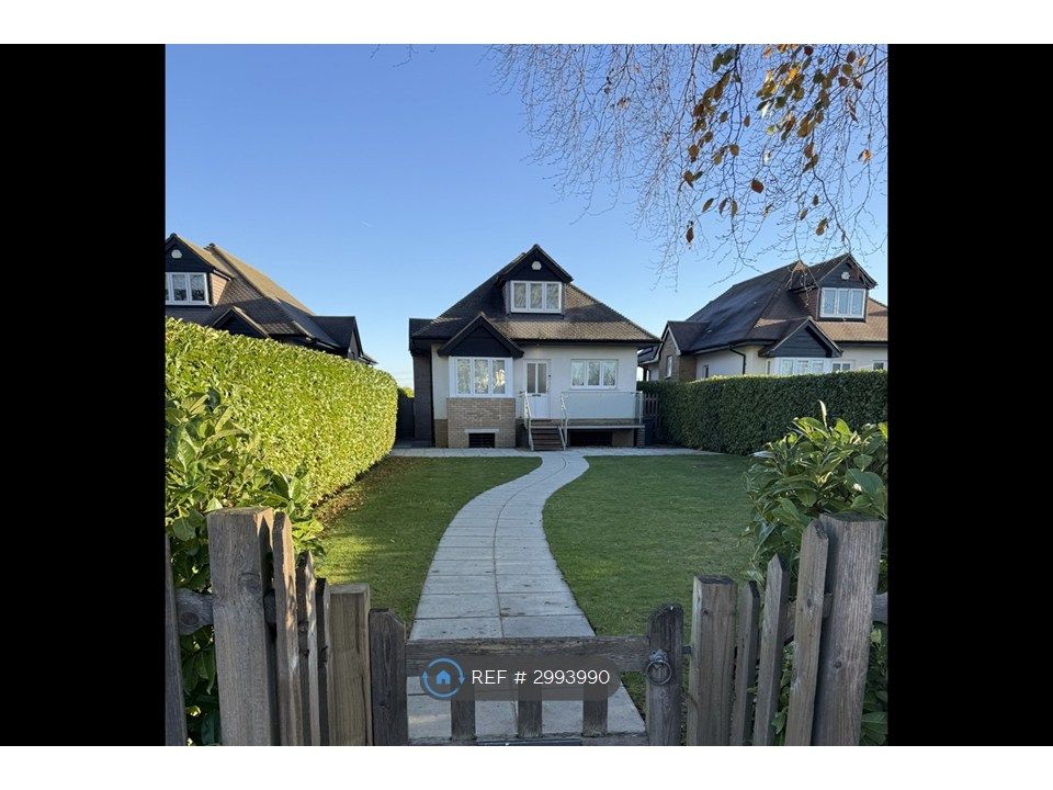 Property photo 1 of 25 Front Garden