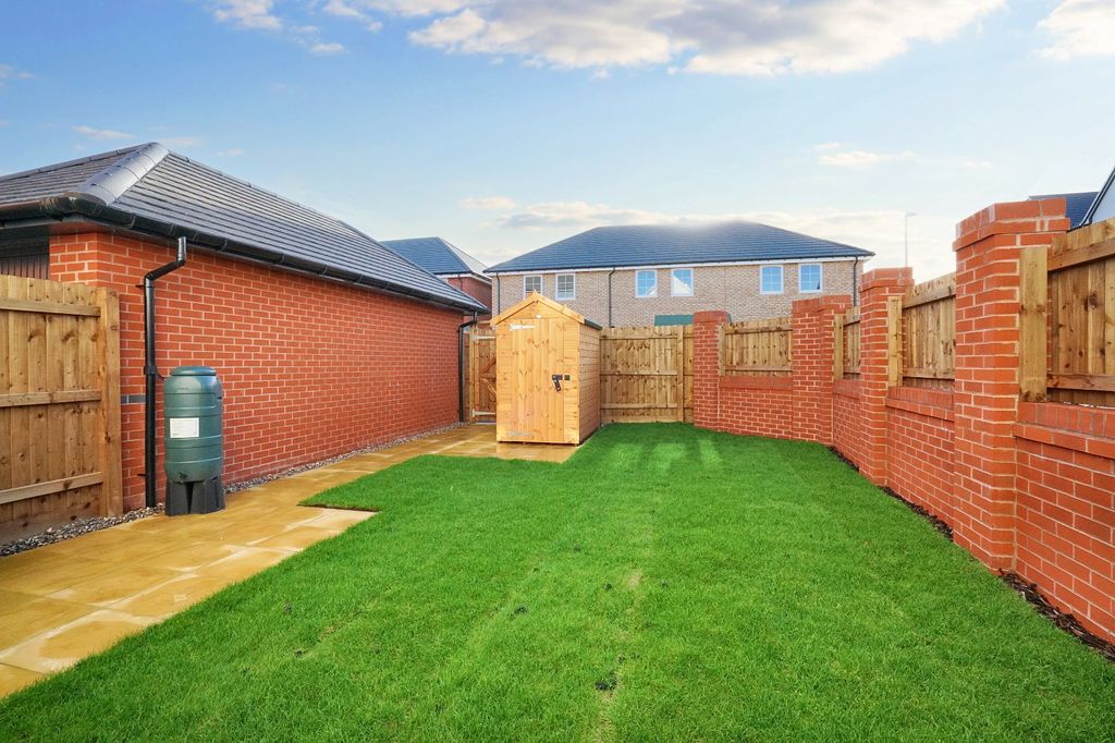 Additional image 20 of 4 bed detached house to rentHedger Grove, Upper Lighthorne, Leamington Spa, Warwickshire CV33