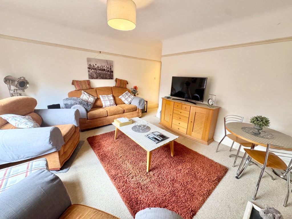 Property photo 3 of 16 Image