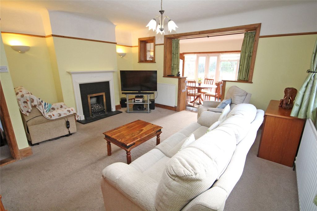 Property photo 3 of 15 Picture No. 08