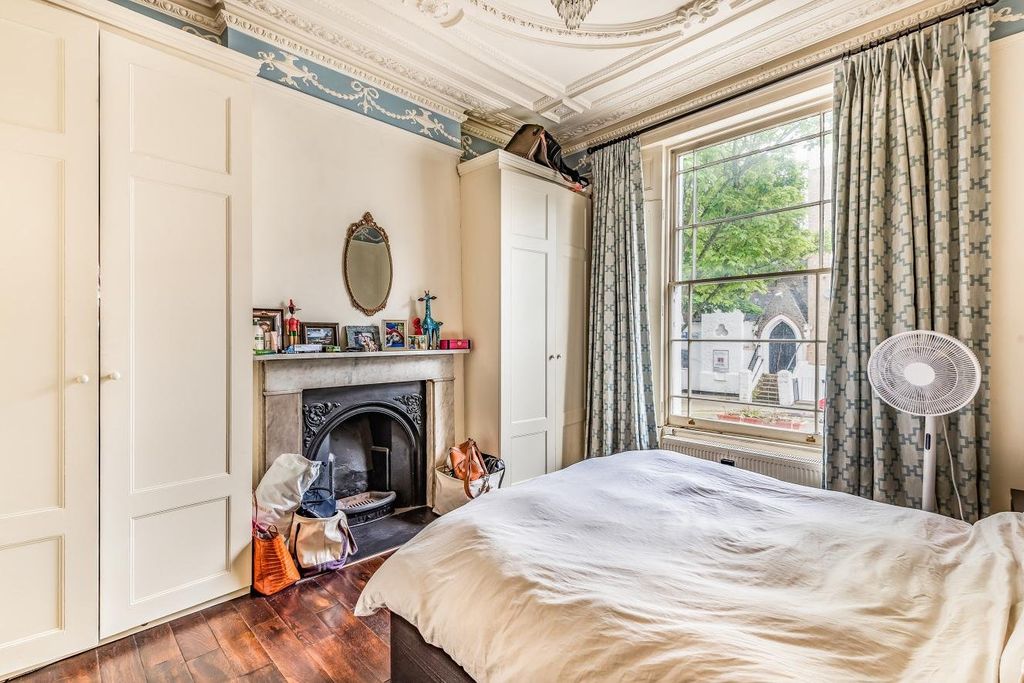 Property photo 3 of 15 Picture No. 01