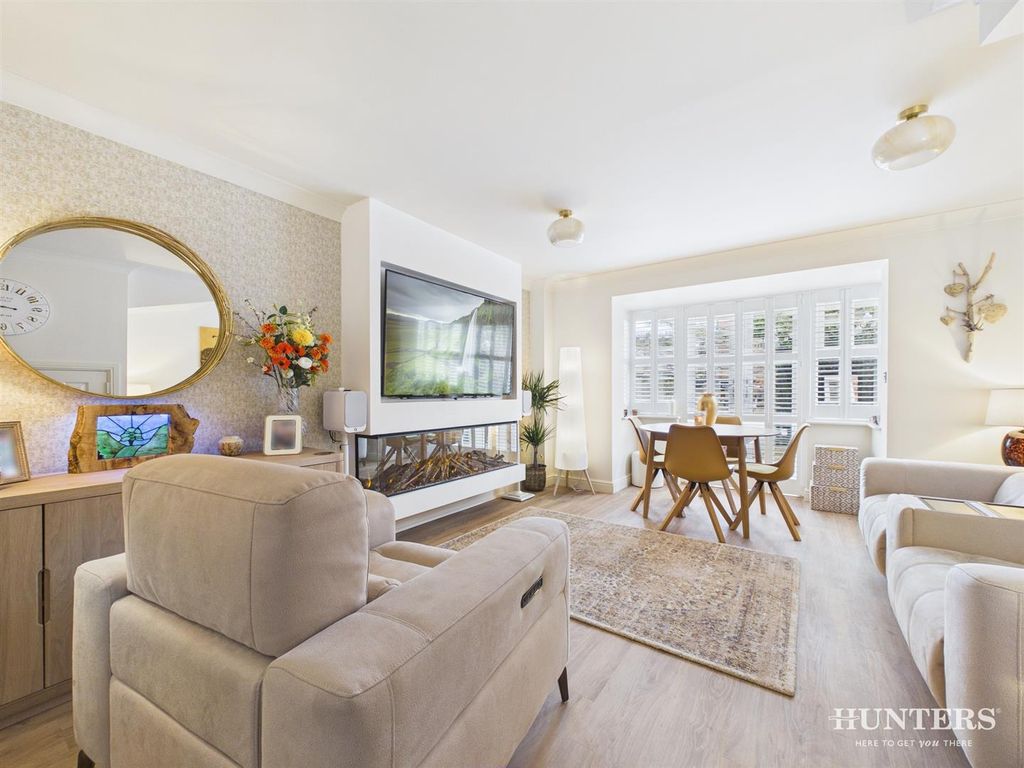 Property photo 2 of 23 ba2B7736Dd3348B4Bad275492Dbb60B8_100_Cam05287G0-Pr