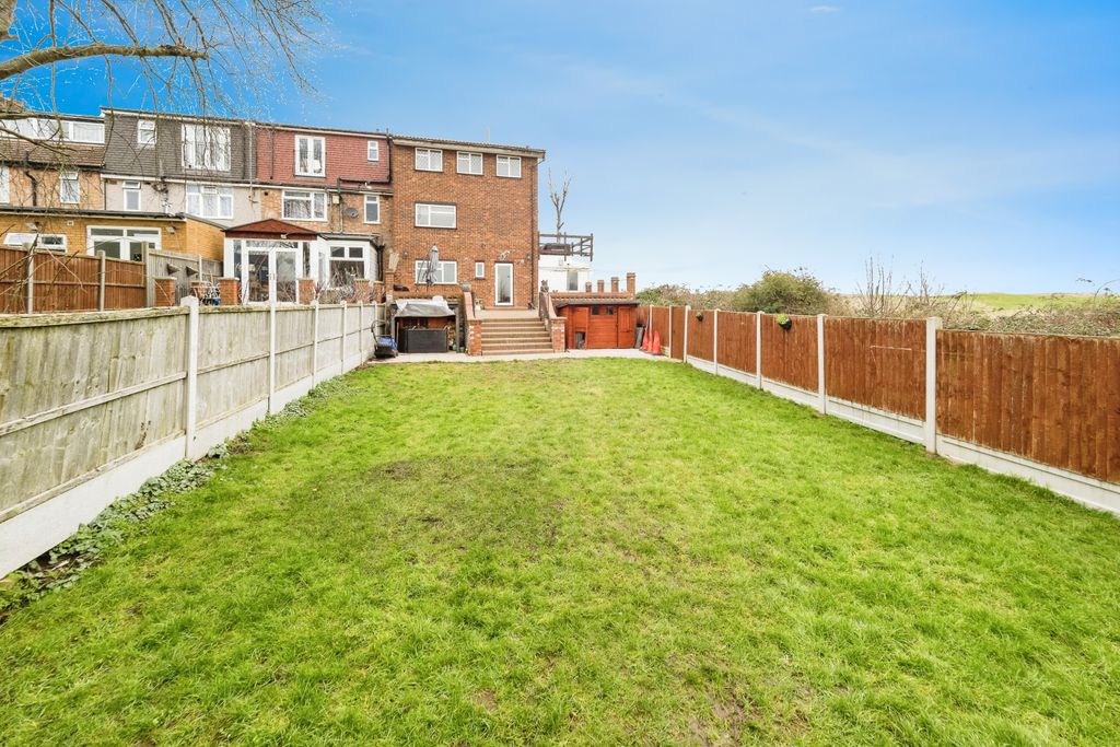 Property photo 3 of 17 _1218968