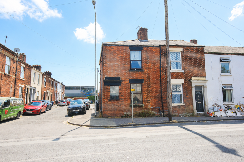 Property photo 1 of 13