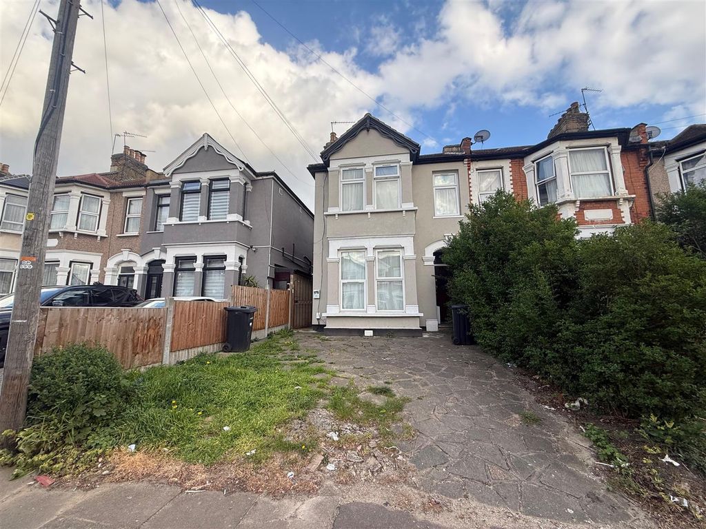 Property photo 1 of 14 Front External