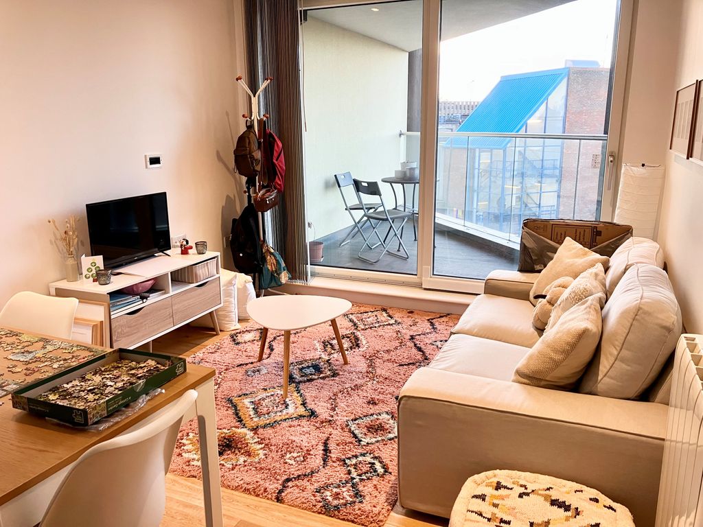 Property photo 3 of 10