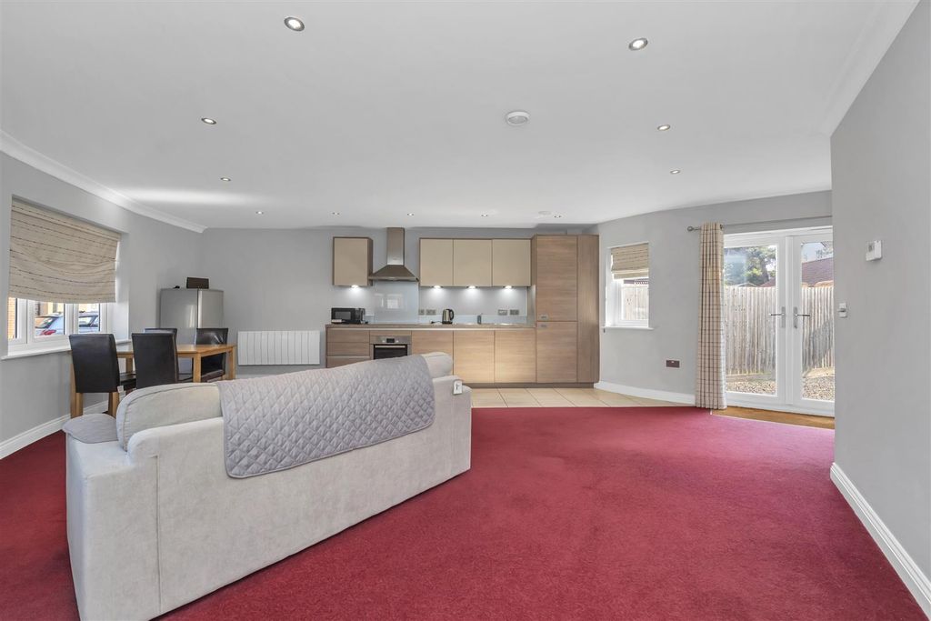 Property photo 3 of 14 Dcp_3967.Jpg