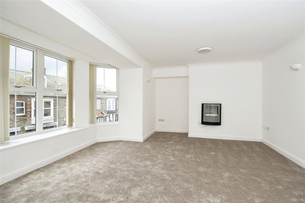 Additional image 6 of 2 bed flat for saleFore Street, Tintagel, Cornwall PL34