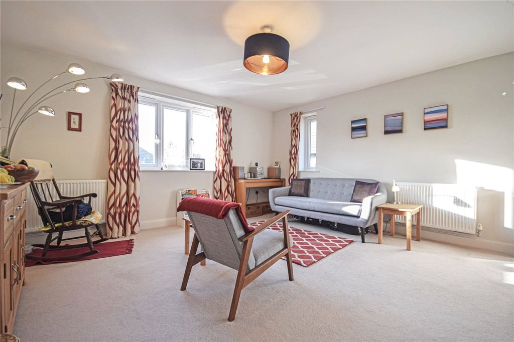 Property photo 3 of 6 Picture No. 13