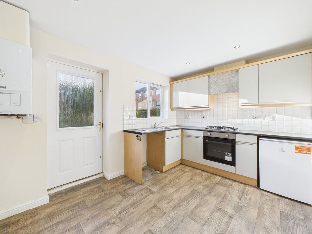 Property photo 3 of 12 Dining Kitchen