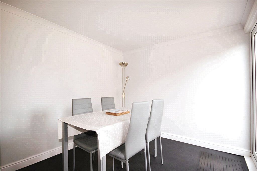 Property photo 2 of 9 Dining Room