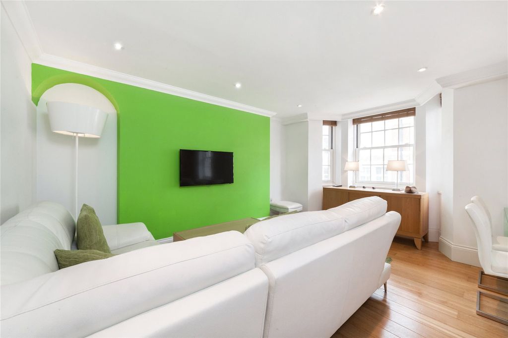 Property photo 2 of 13 Picture No. 32
